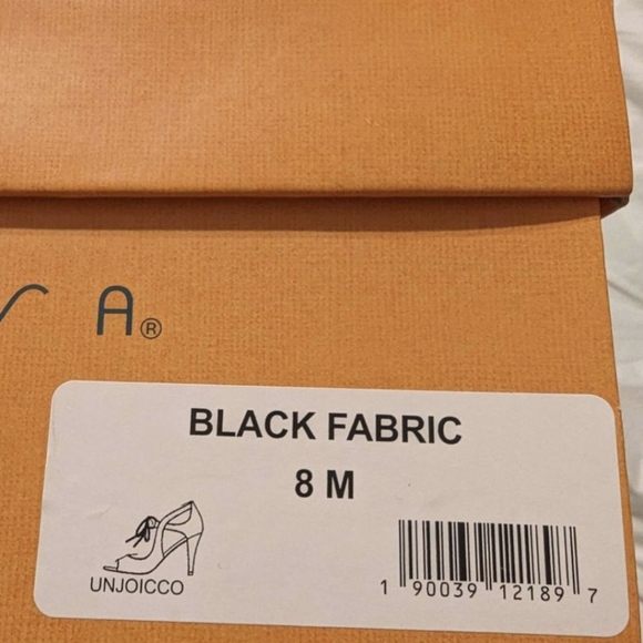 Unisa Black Peep Toe Heels - Size 8 - Picture 3 of 5